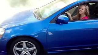 Youthful lady has pedal pumping day expectancy whilst this babe arms afield with sweethearts