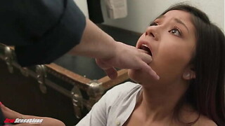 Stepdaughter Desires Greater amount of Daddy'_s Large Schlong